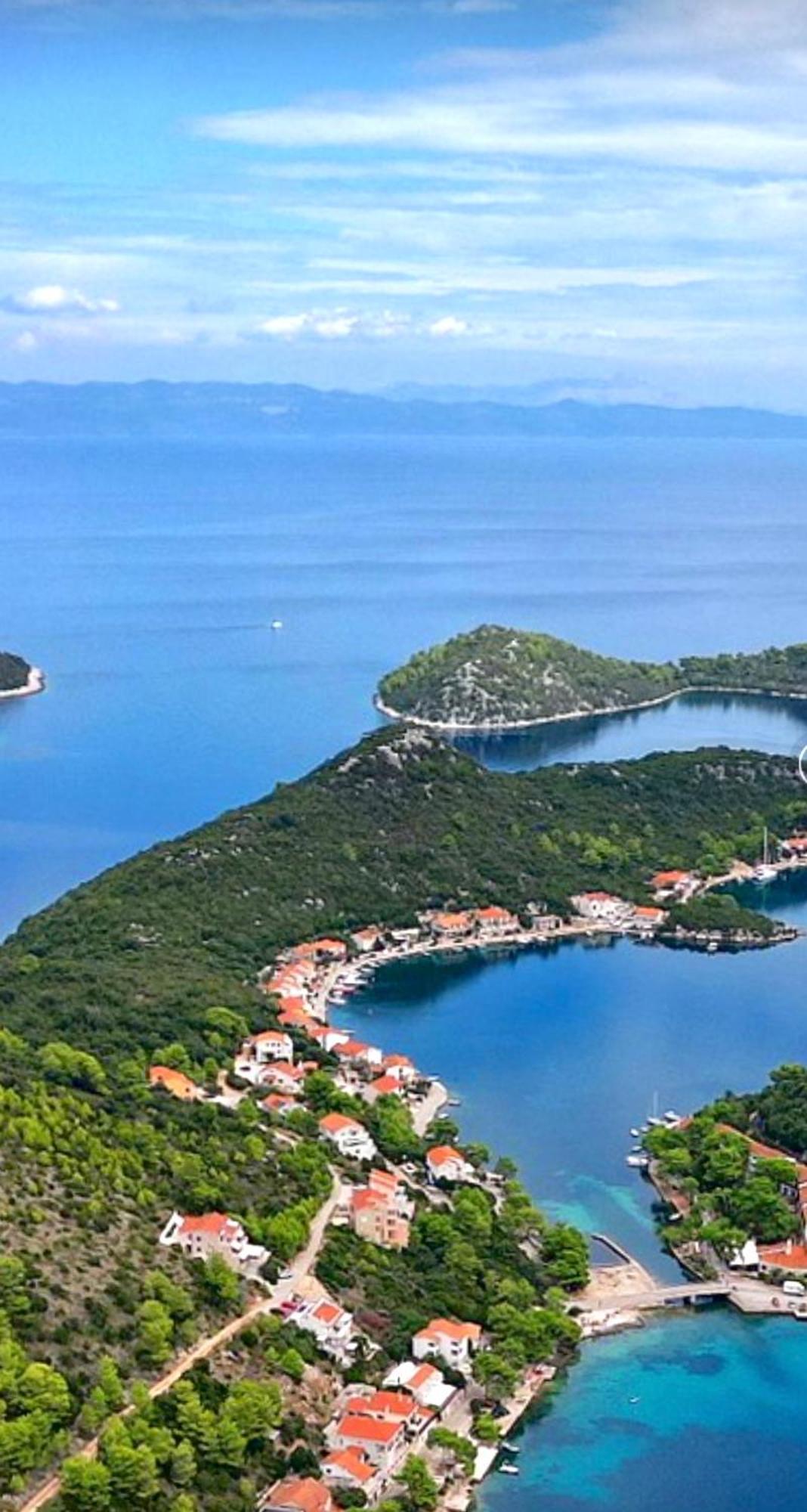 Villa Iva Lastovo Uble エクステリア 写真